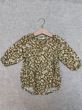 Rylee + Cru Girls 12-18 months Olive Green Floral Long-Sleeve Bubble Romper